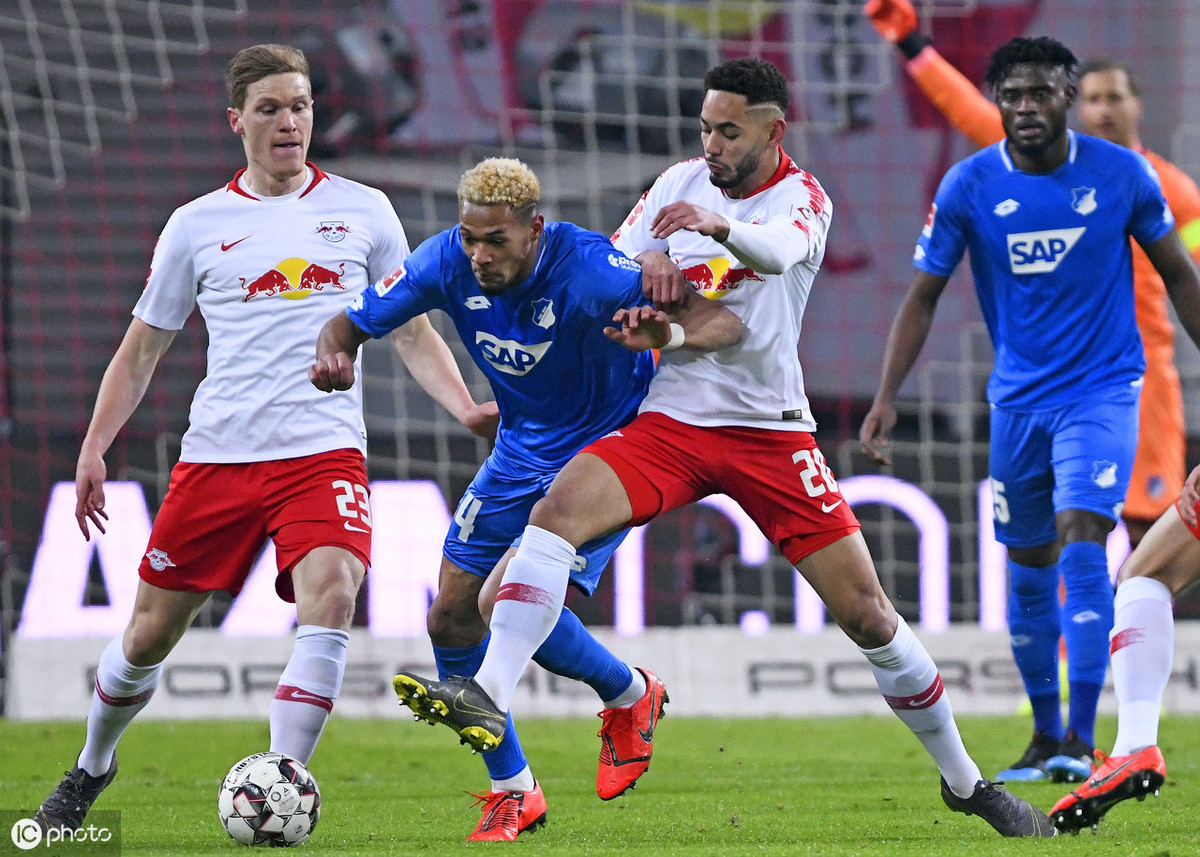 关于莱比锡红牛险胜切尔西，特尔施特根打破历史纪录的信息