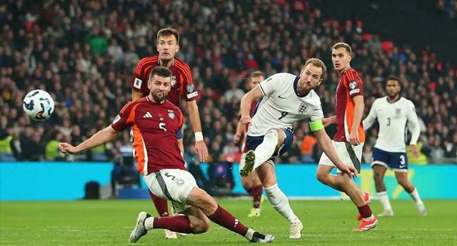 英格兰队遭遇困境，决战下一场