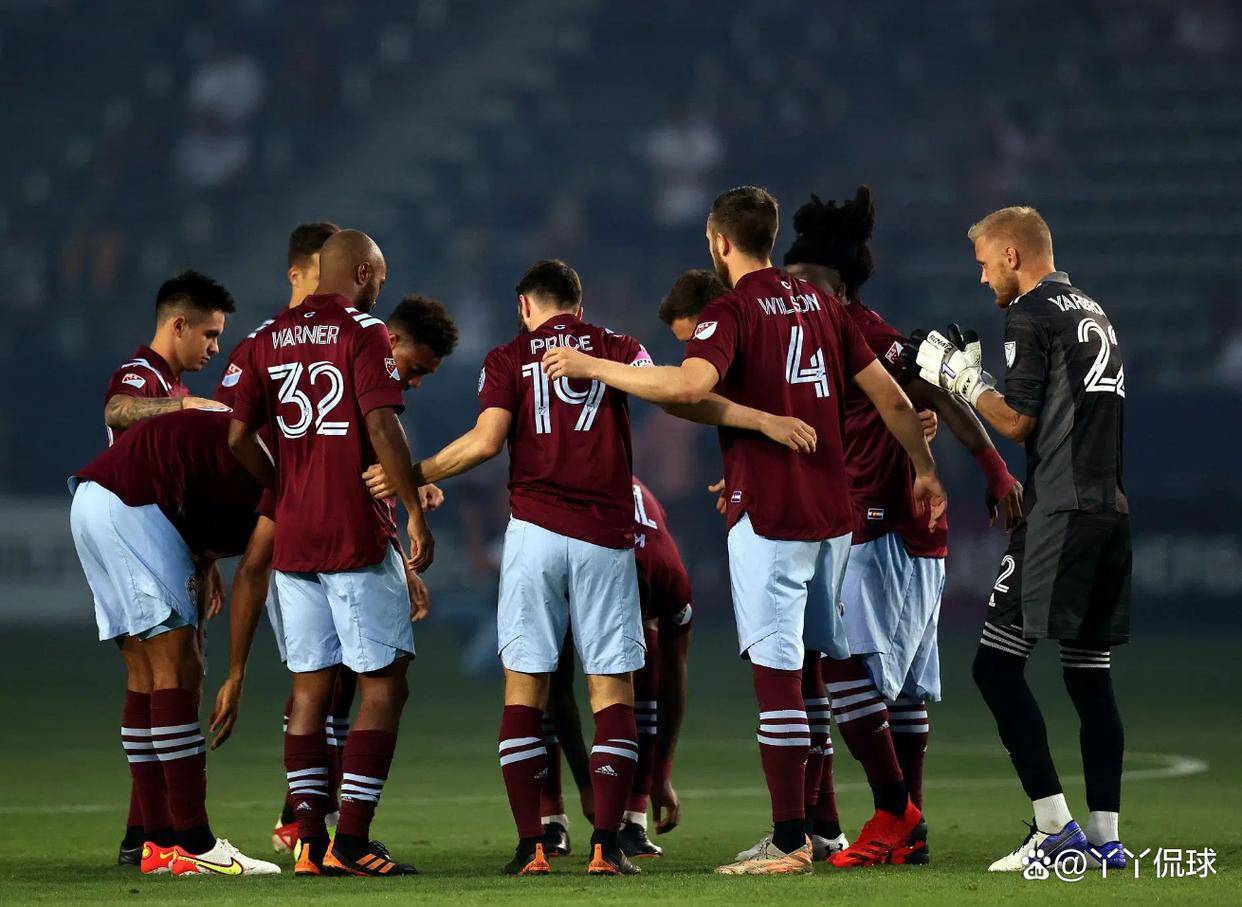 英格兰队遭遇困境，决战下一场