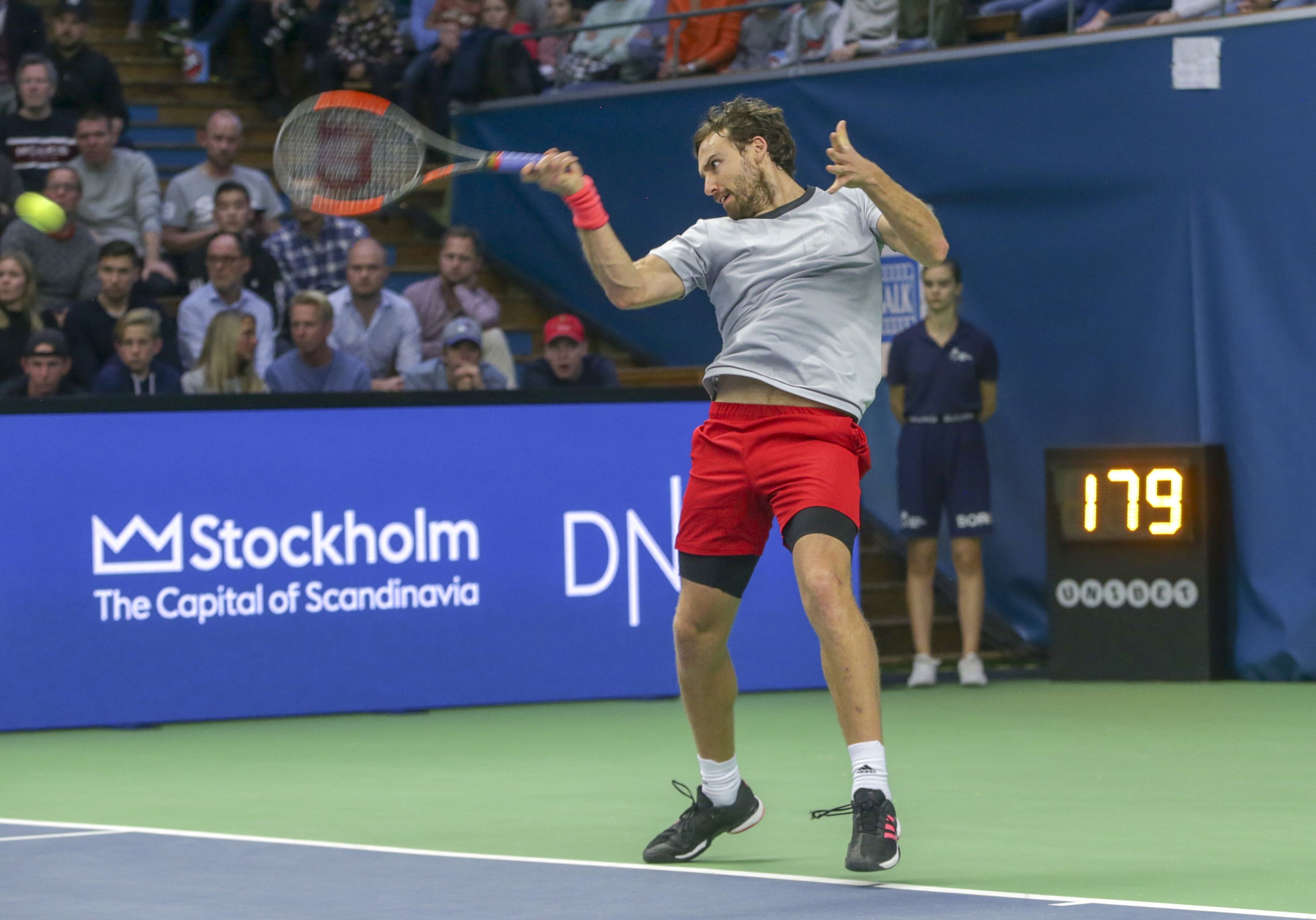 包含德国网球队绝地反击英国网球队,西西帕斯送出助攻的词条 包含德国网球队绝地反击英国网球队,西西帕斯送出助攻的词条