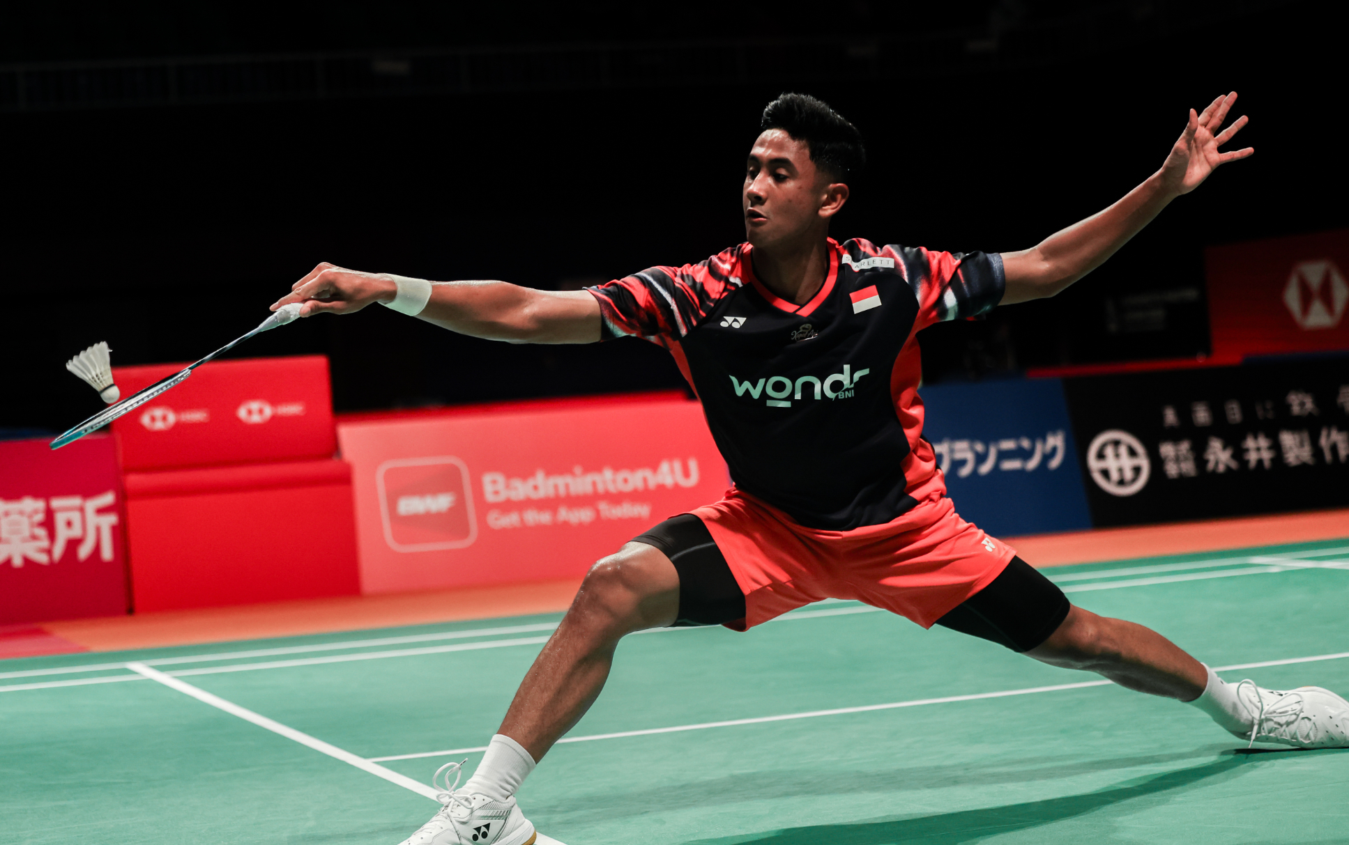 泰国羽毛球队险胜丹麦羽毛球队，辛杜一己之力扛起全队的简单介绍