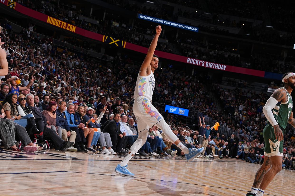 马刺爆冷雷霆,约基奇一己之力扛起全队 马刺爆冷雷霆,约基奇一己之力扛起全队