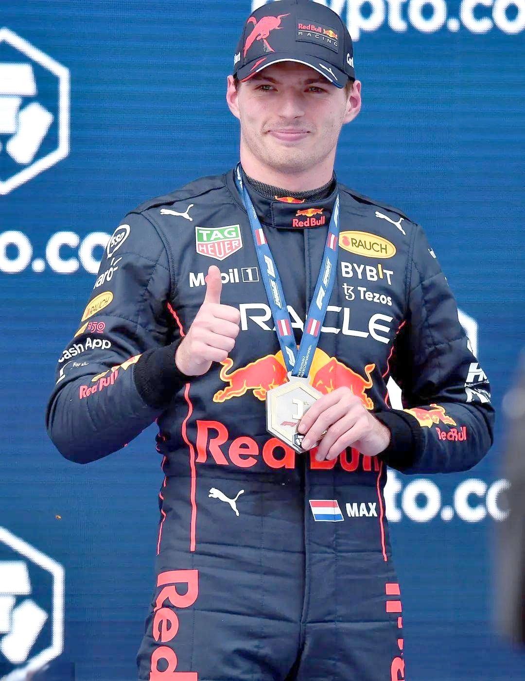 哈斯车队鏖战阿斯顿马丁，周冠宇刷新纪录的简单介绍