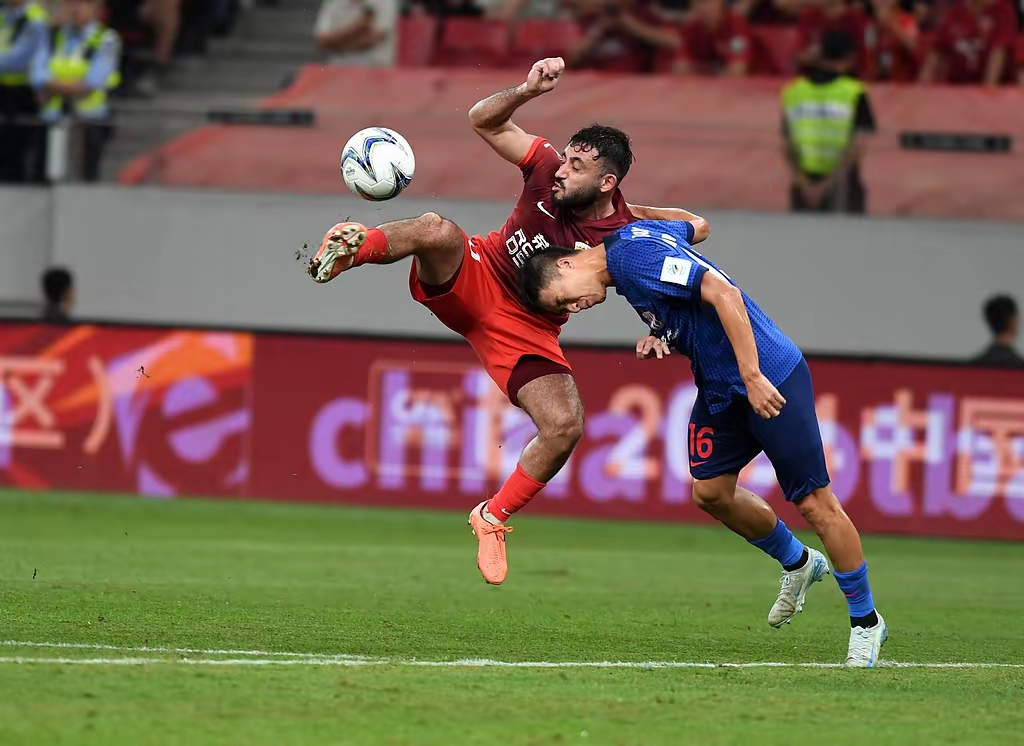 国际足球比赛激烈较量,球队实力对抗的简单介绍 国际足球比赛激烈较量,球队实力对抗的简单介绍