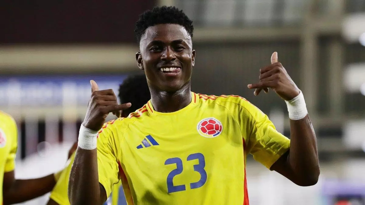 包含巴萨核心完成帽子戏法,比利亚雷亚尔主场大胜的词条 包含巴萨核心完成帽子戏法,比利亚雷亚尔主场大胜的词条