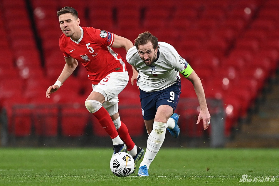 包含奥地利队绝杀波兰队，马龙状态火热的词条