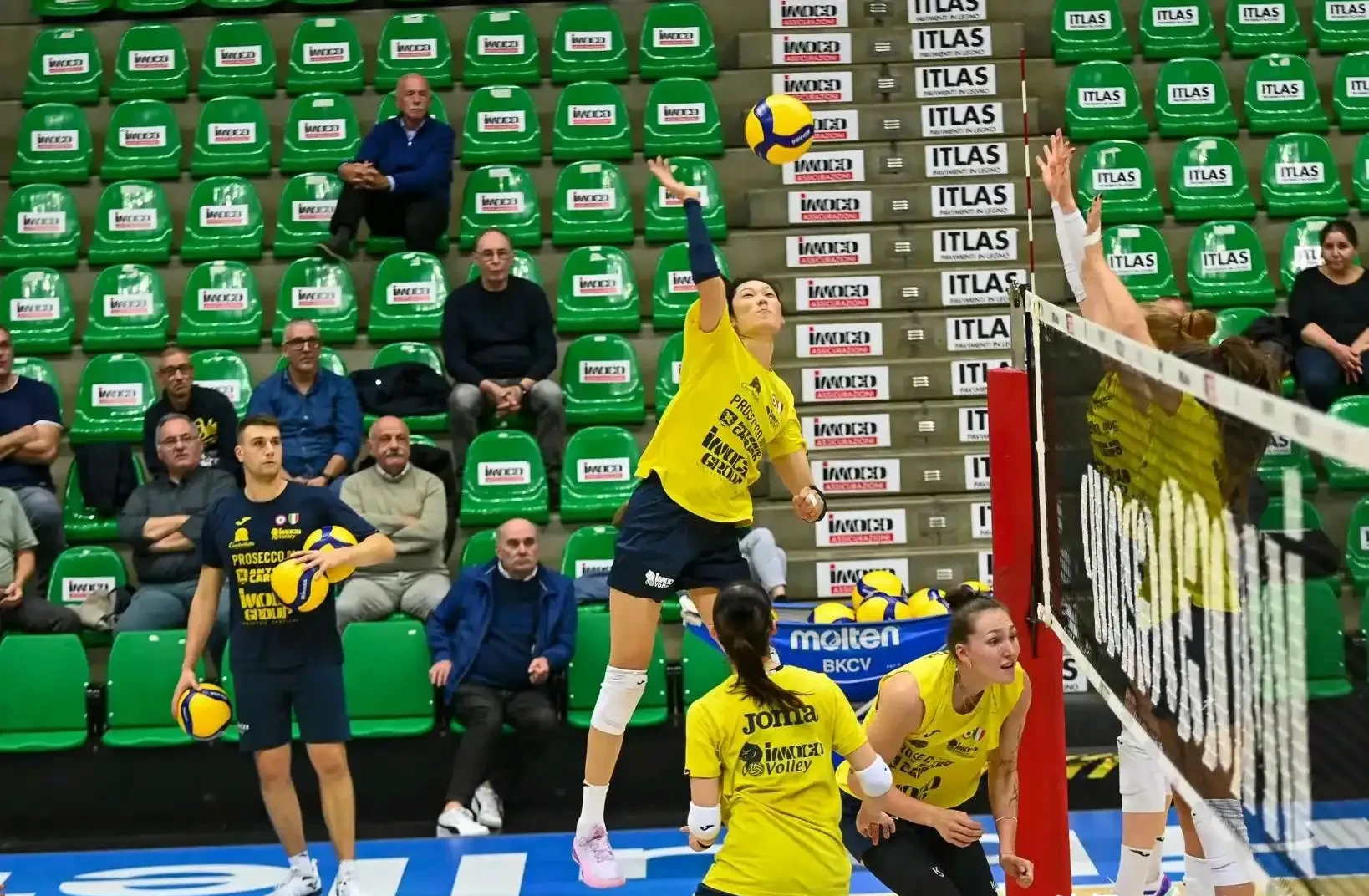 关于澳洲联赛持续激烈两队实力均现高手的信息 关于澳洲联赛持续激烈两队实力均现高手的信息