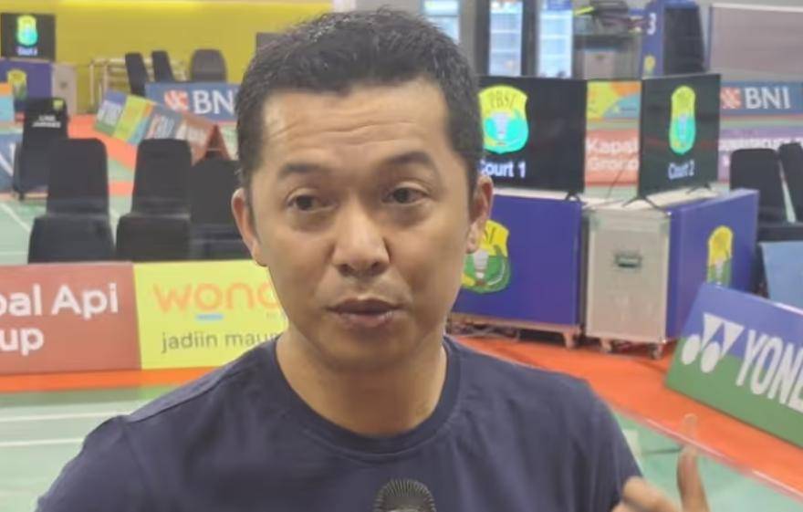 包含泰国羽毛球队翻盘英格兰羽毛球队，陶菲克惊艳世界的词条