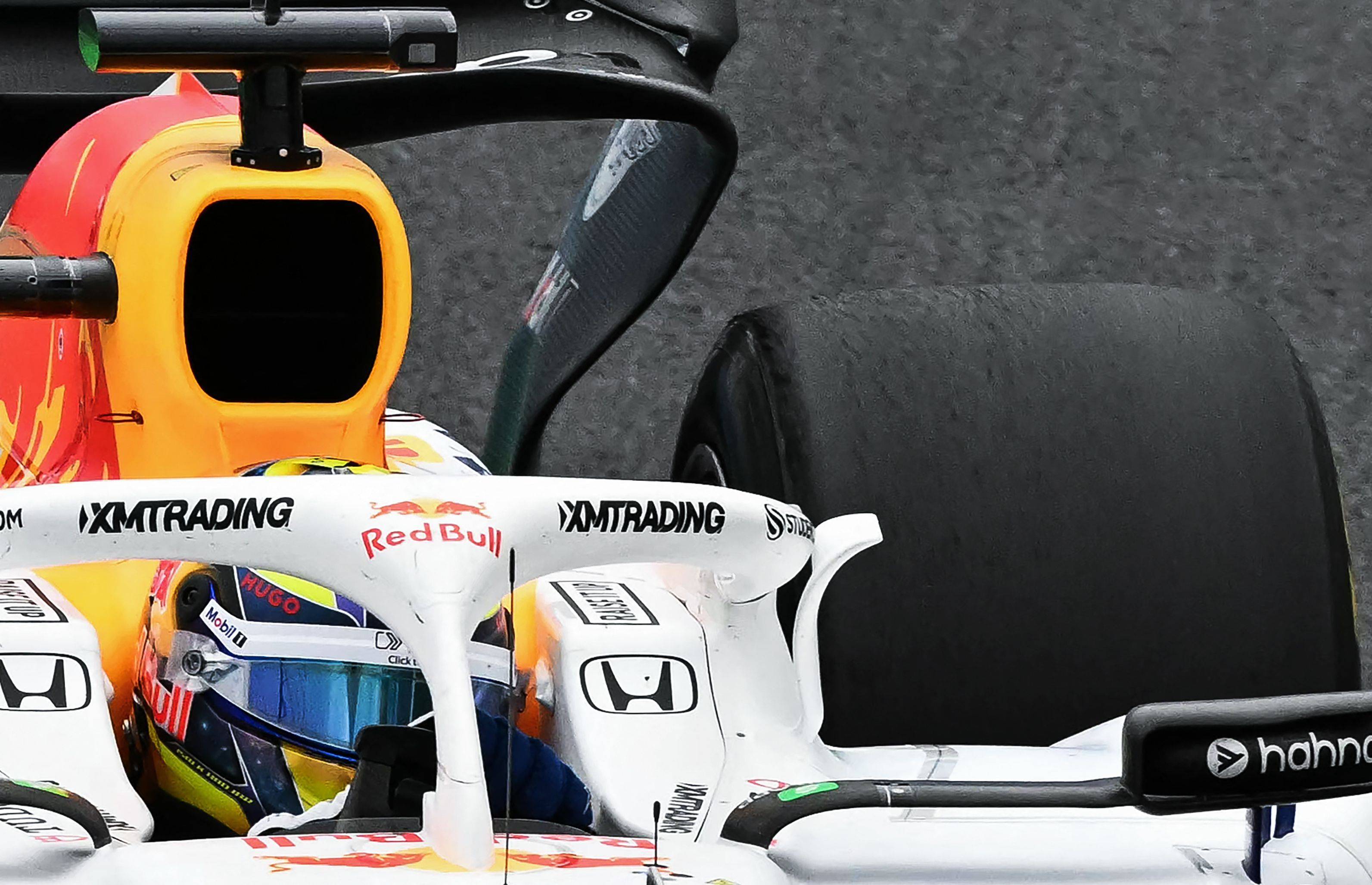 红牛二队鏖战法拉利，皮亚斯特里统治全场的简单介绍