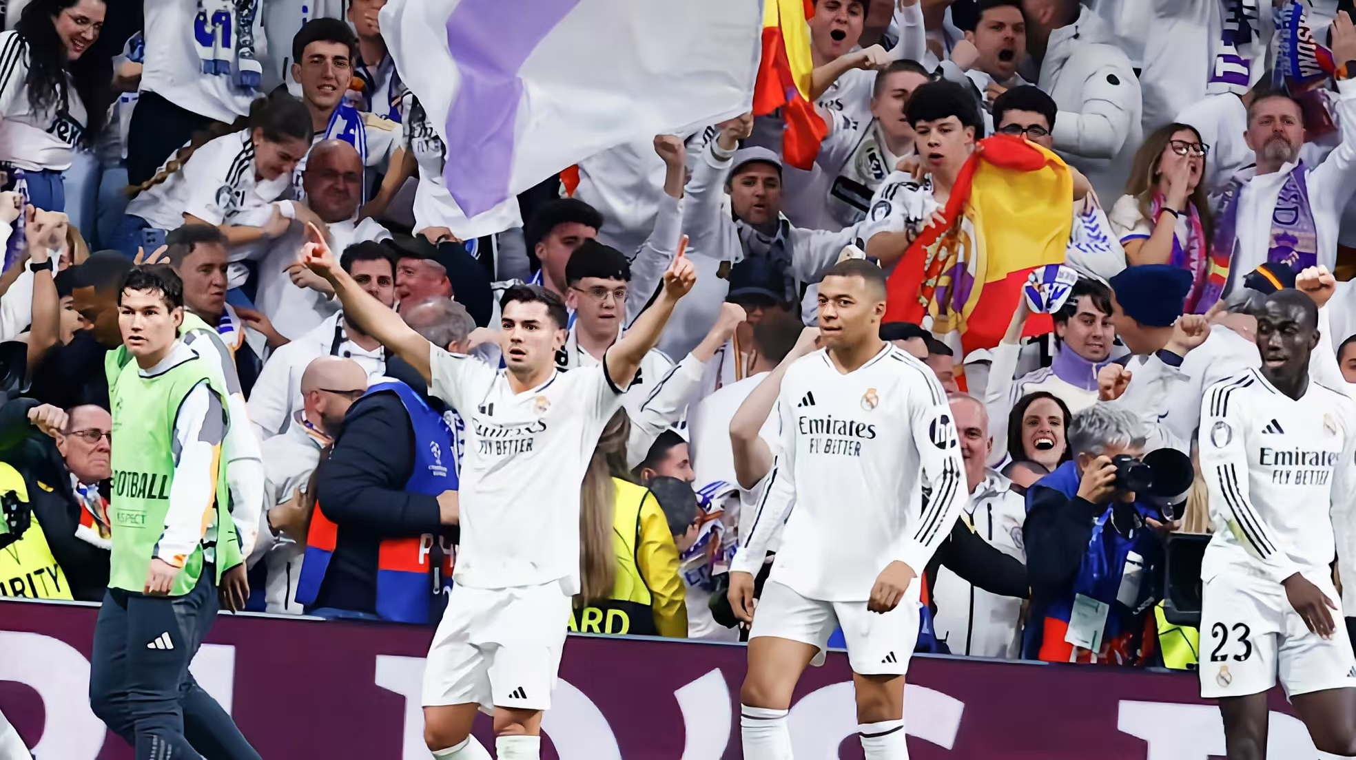 包含瓦拉多利德主场-完胜皇家贝蒂斯,取得重要胜利的词条 包含瓦拉多利德主场-完胜皇家贝蒂斯,取得重要胜利的词条