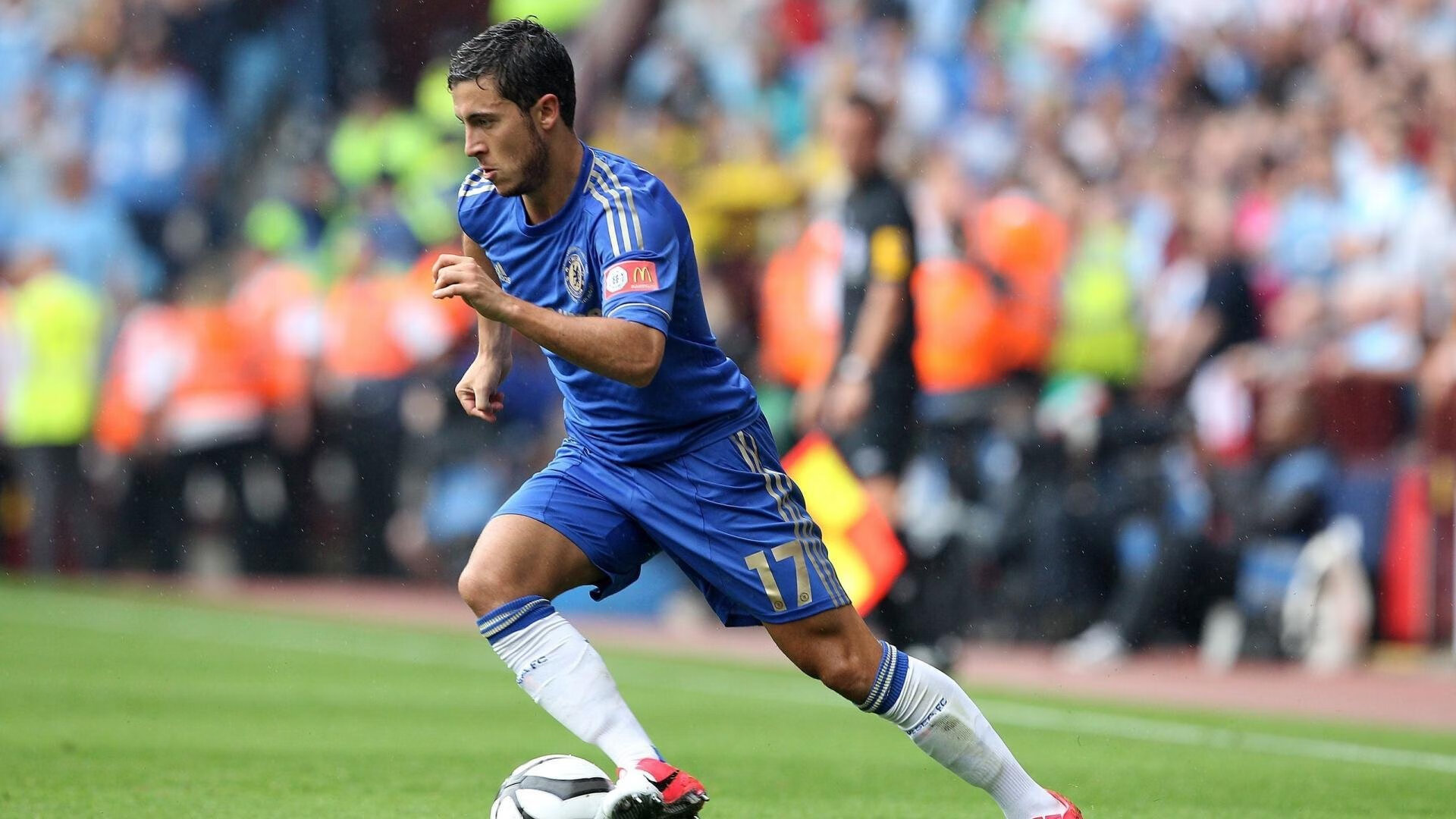 中场艺术家的铁血防守，莫德里奇锁死对手，牙买加淘汰赛险胜卡塔尔